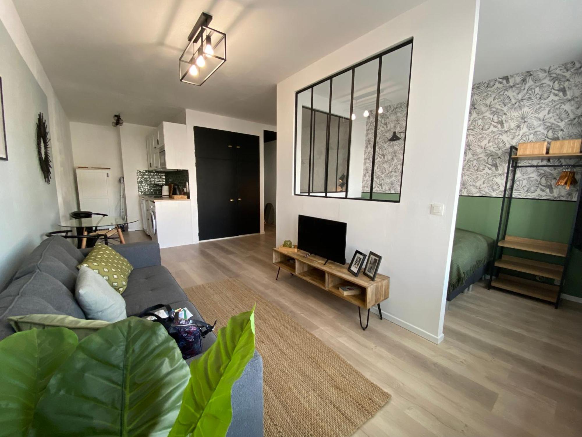 "Coeur De Meuse" - Appartement Tout Confort A リエージュ エクステリア 写真